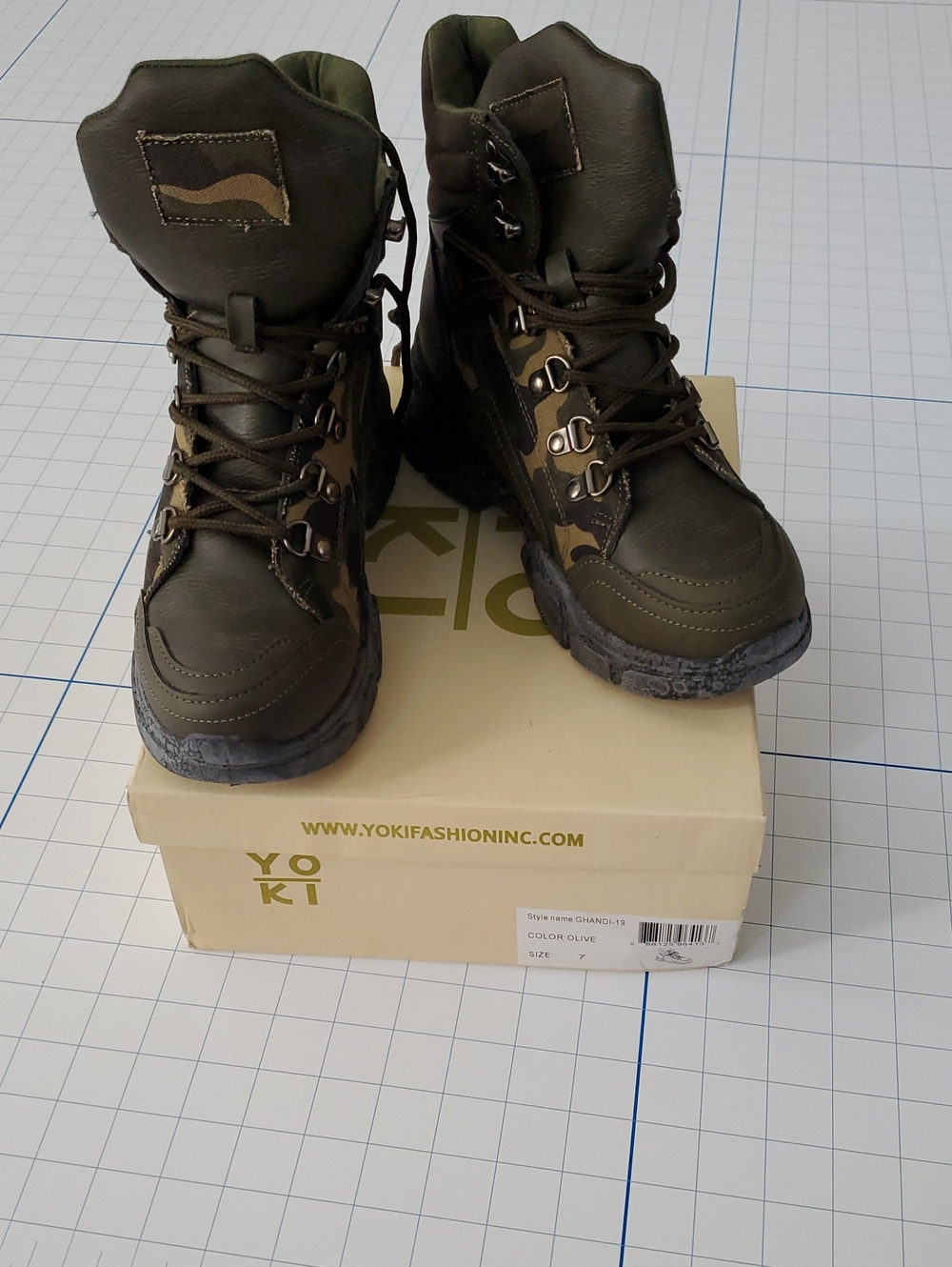 Women's Yoki Fashion GHANDI-19 Combat Boots combine a rugged, military-inspired